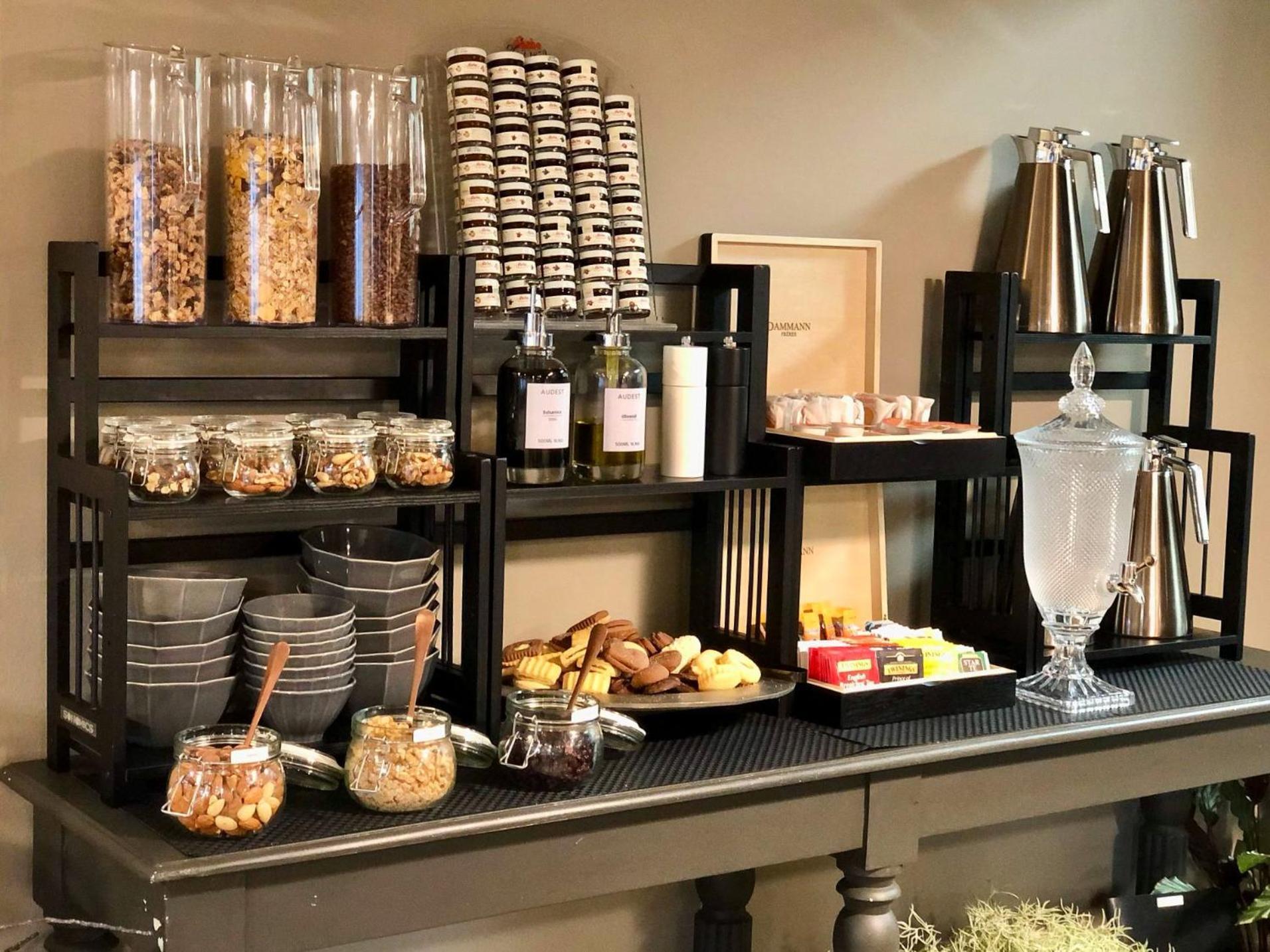Hotel Le Corderie Trieste Bagian luar foto